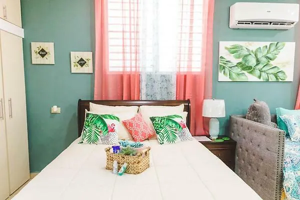 Eden'S Garden Apartment Isabela