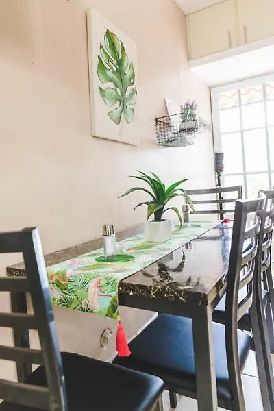 Eden'S Garden Apartment Isabela