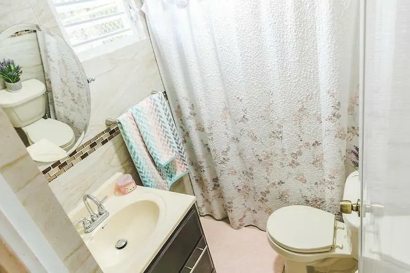 Eden'S Garden Apartment Isabela